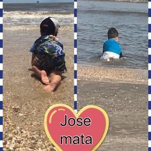 Meet your Posher, Fatima